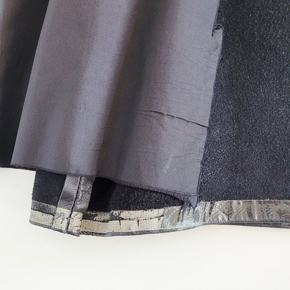 Lindzon by Bellissimo - Retro Black Leather Dress with Pointed Colar - GUC - Picture 7 of 16